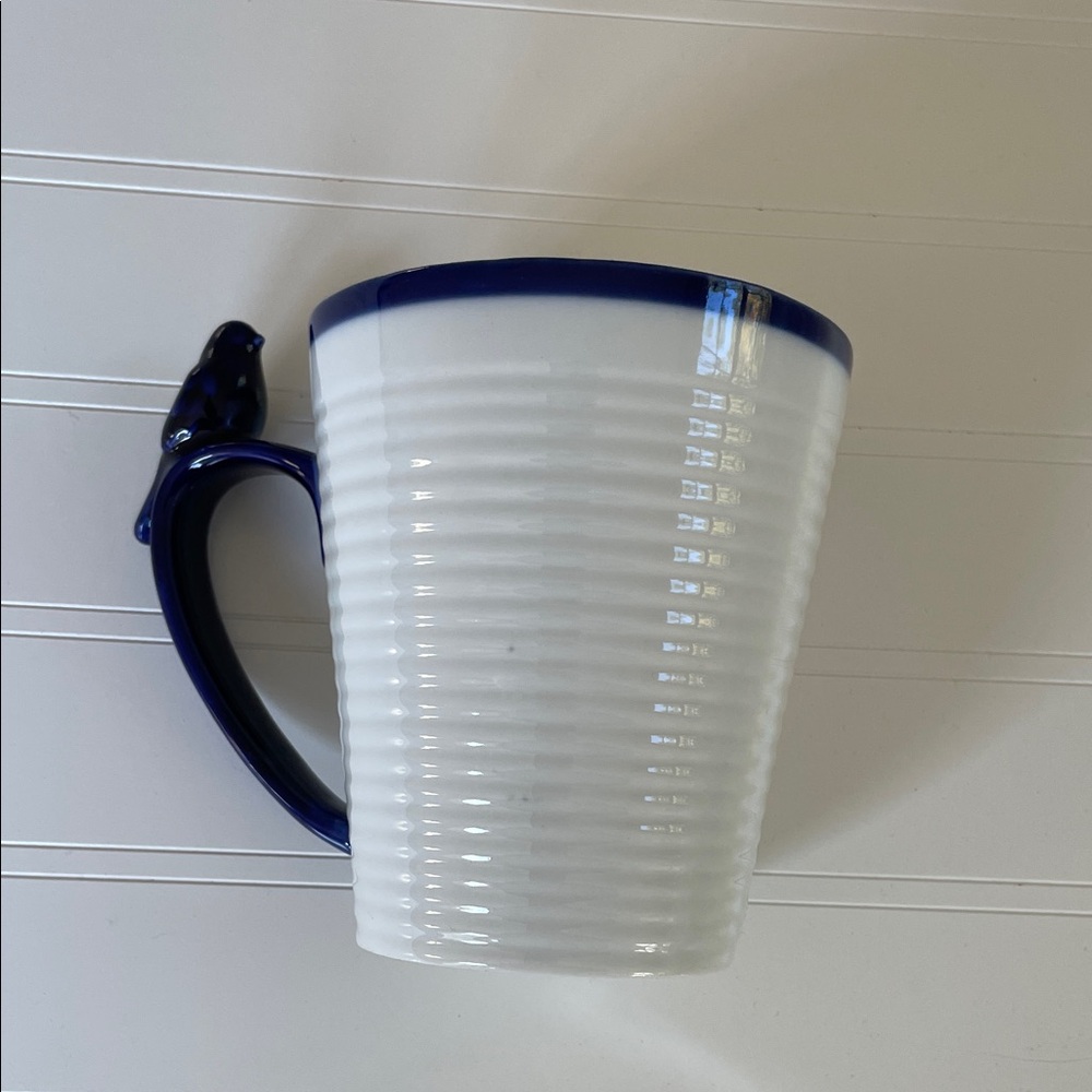 Fitz and Floyd White Mug with Blue Bird Handle Everyday White Porcelain - Picture 4 of 9
